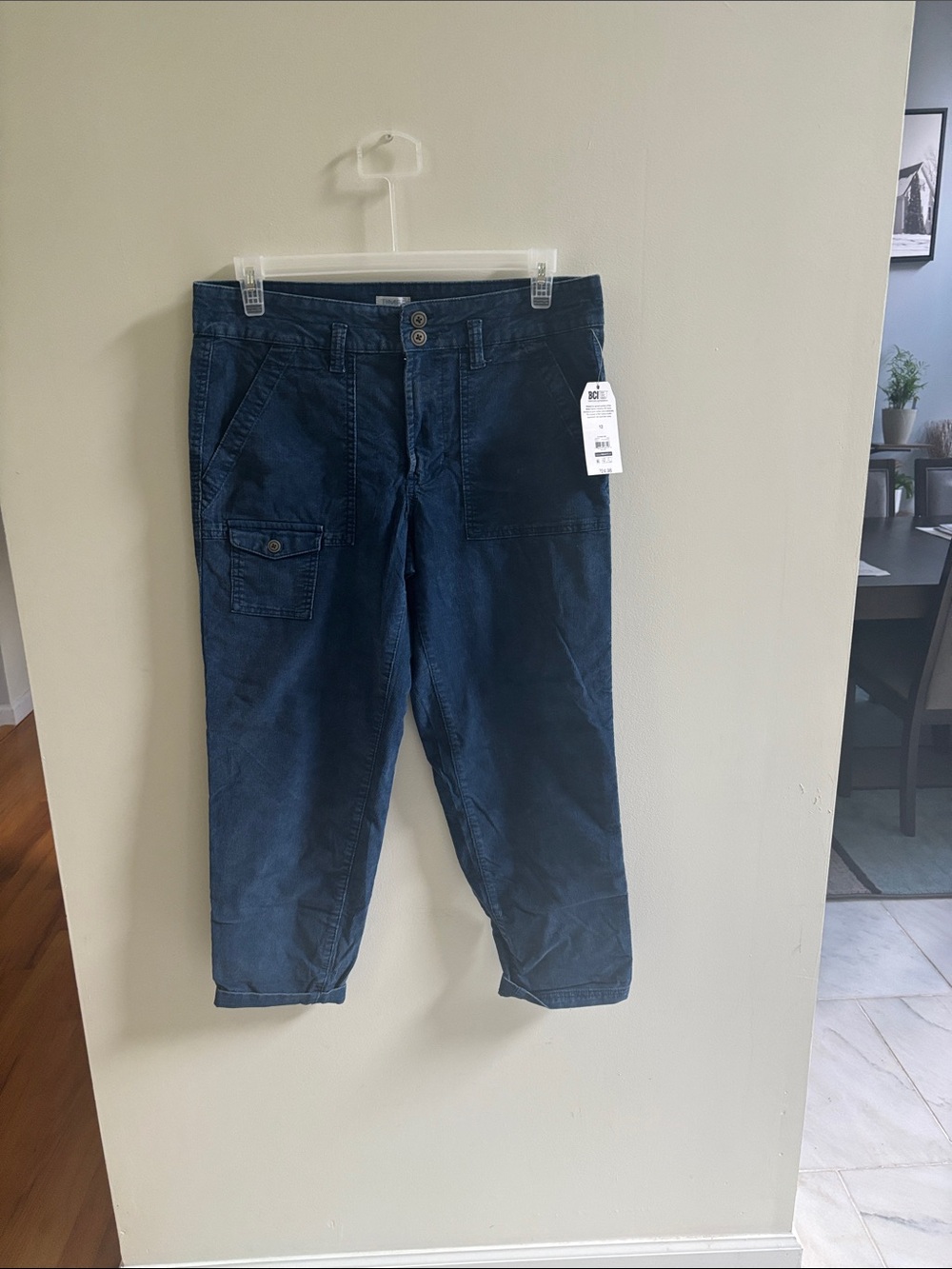 Time and Tru Dark Blue Cargo Crop Pants